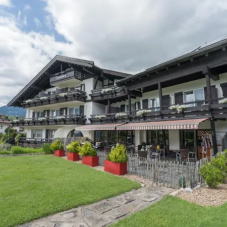 فندق Garni Gerberhof ***s